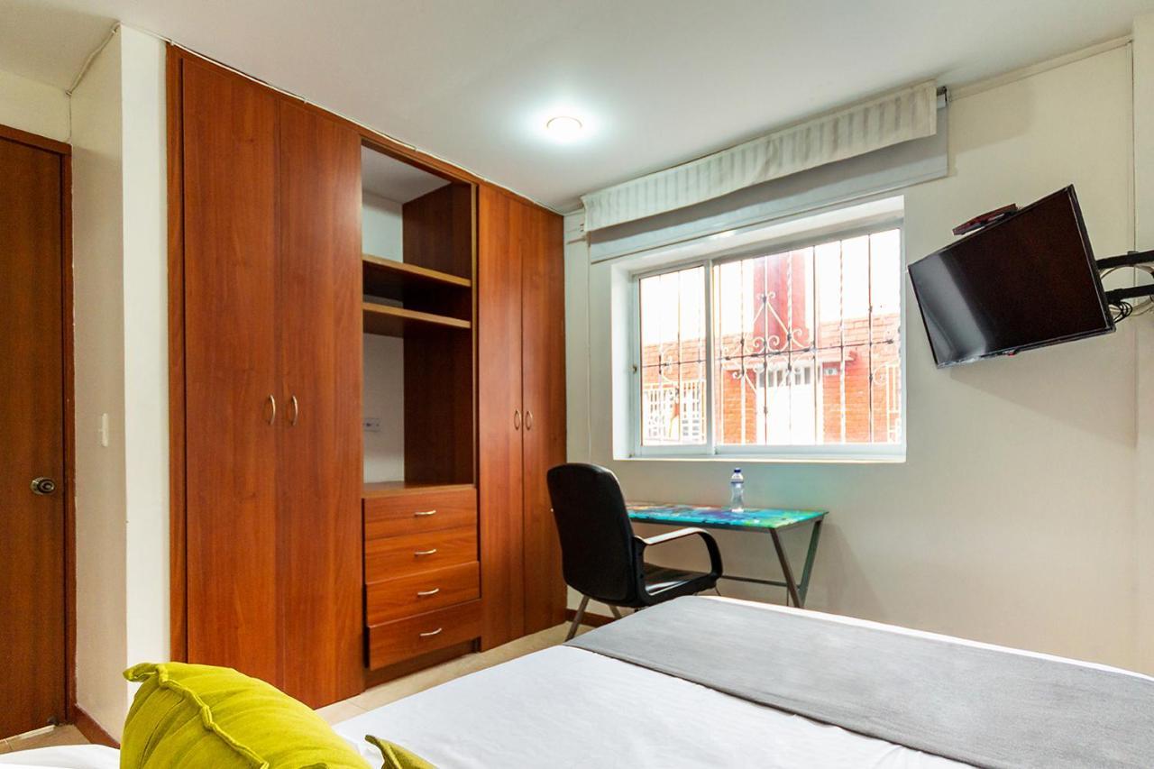 Hotel Ayenda Casa Howard 1092 Богота Екстериор снимка