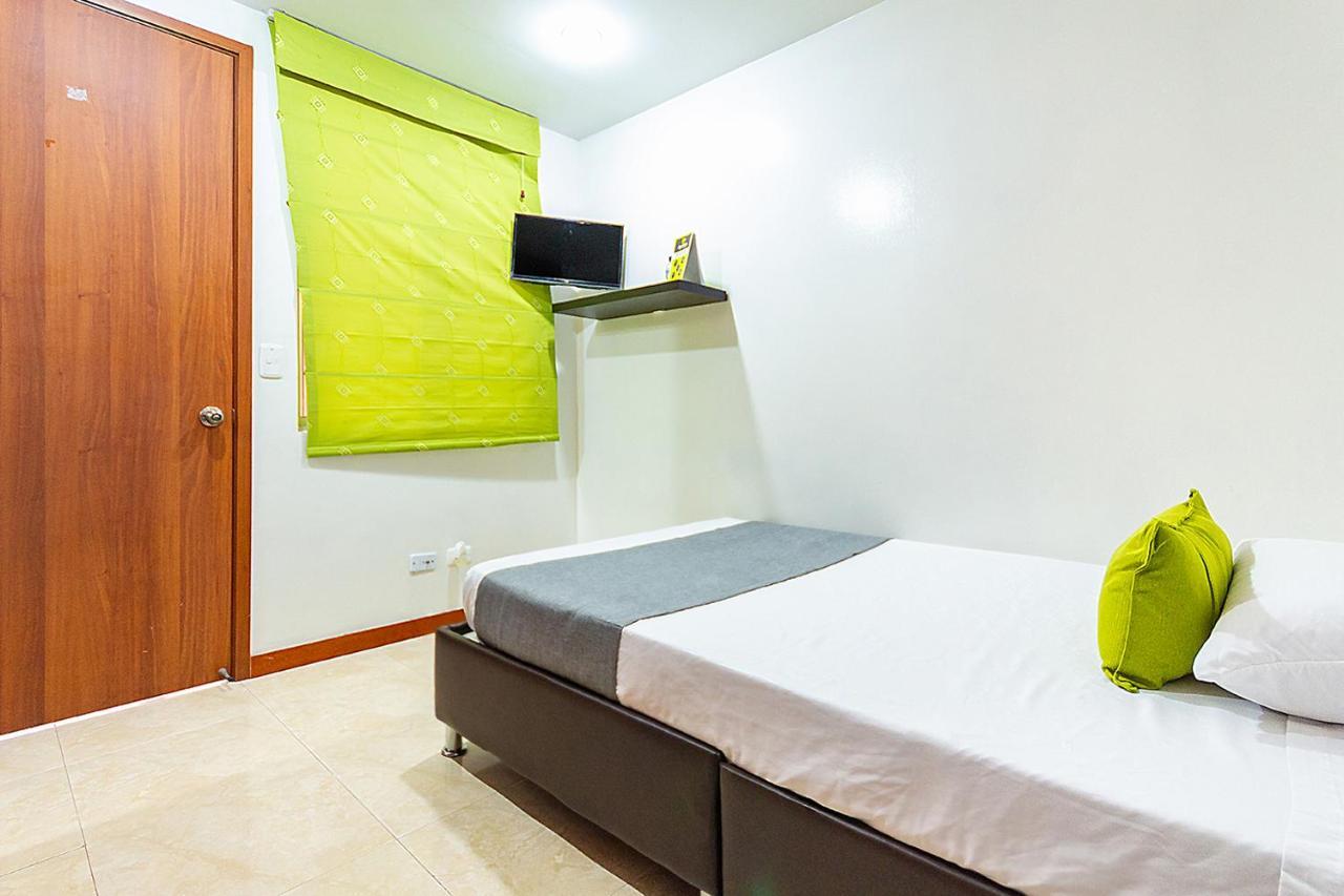 Hotel Ayenda Casa Howard 1092 Богота Екстериор снимка
